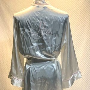 “Mrs”Bridal satin robe